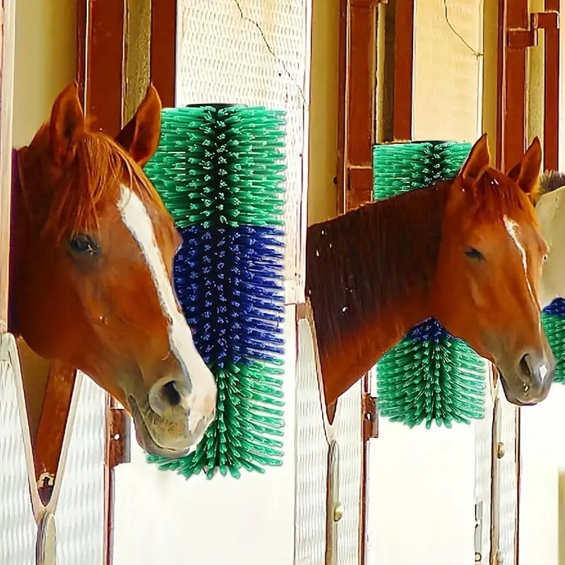 2pcs Livestock Scratching Brush (green), 17.5*7.8, Suitable for Livestock Combing Hair, Depilation, Nylon Material Thick Bristles Are More Durable. Suitable for Horses, Sheep, Elk, Cows. Each Piece Comes with 4 Screws for Fixing.
