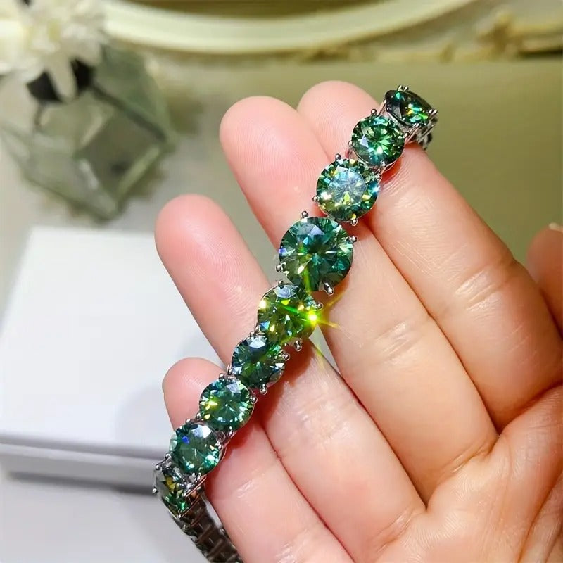Men's Elegant Bracelet with Synthetic Gems Green Gemstones - Formal & Everyday Jewelry, Perfect Gift for Boyfriend, Anniversary, Birthday - Durable Metallic Chain Link Design, Bracelets for Couples, Goldplated Jewelry