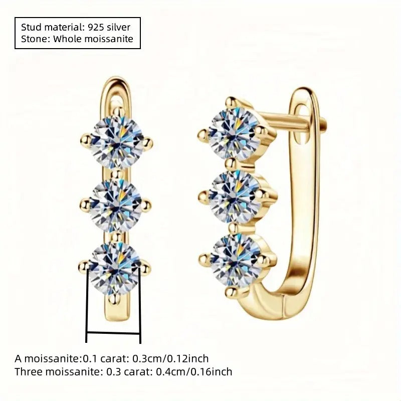 S925 Silvery Four-Claw Round Mosang Stone Classic Retro Elegant Temperament Earrings, Suitable for Daily Life And Attending Wedding Banquets, Parties And Dances, Suitable for Wedding Season Birthday Anniversary Gifts, with a Gift Box of about 2.6G